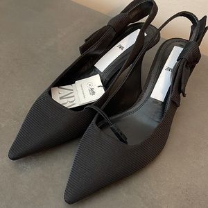 NWT Zara Sling Back Mules! 🖤